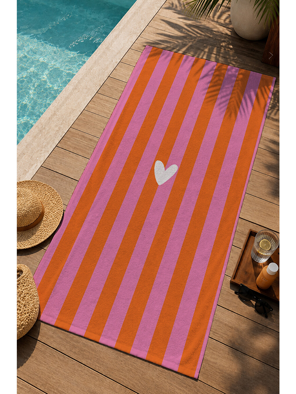 Milbay Grup Pembe Turuncu Çizgili Kalp Desenli 70x150 Cm Dijital Plaj Ve Banyo Havlusu-2493-2