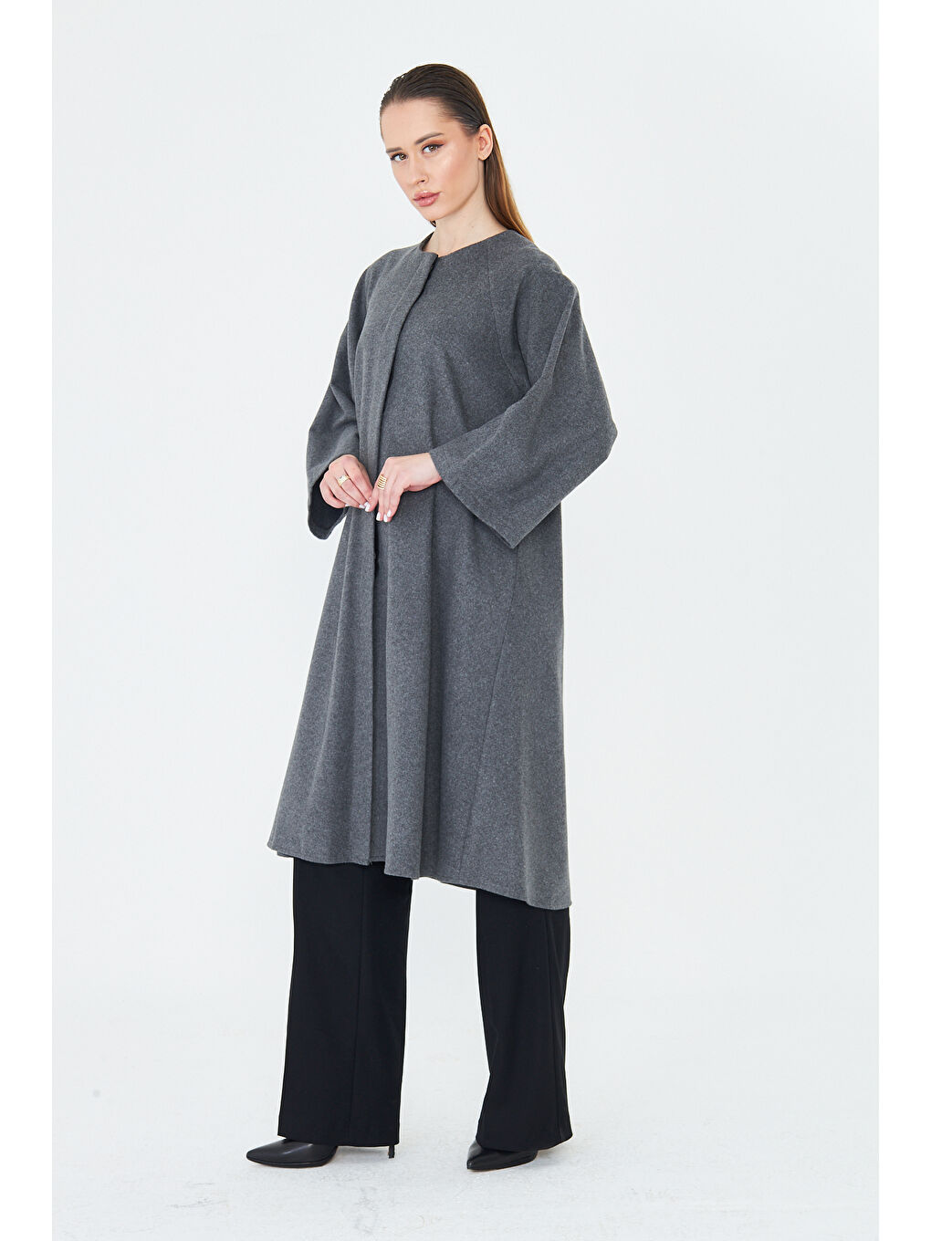 Gri Kadın Trend Oversize Uzun Kol Füme Kaşe Panço-2