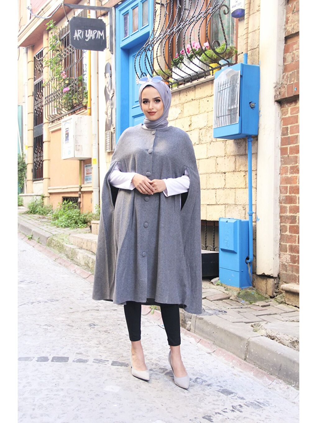 Kadın Trend Düğmeli Gri Kaşe Pelerin Panço-2
