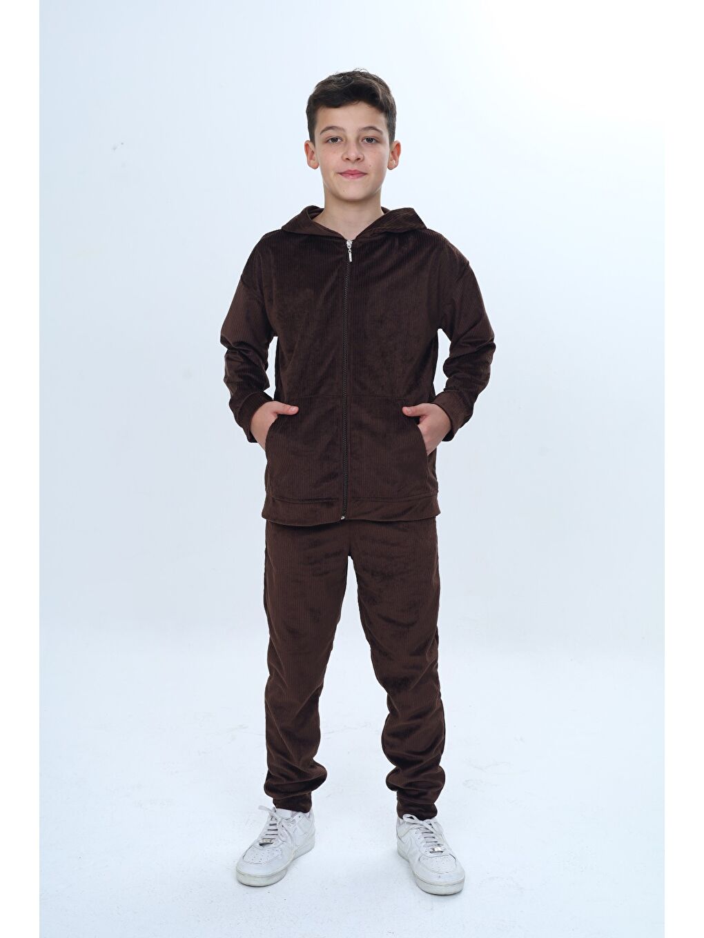 Kahverengi Erkek Çocuk 2'li Takım Kapüşonlu Fermuarlı Sweatshirt & Beli Paçası Lastikli Jogger Eşofman Altı - K-2