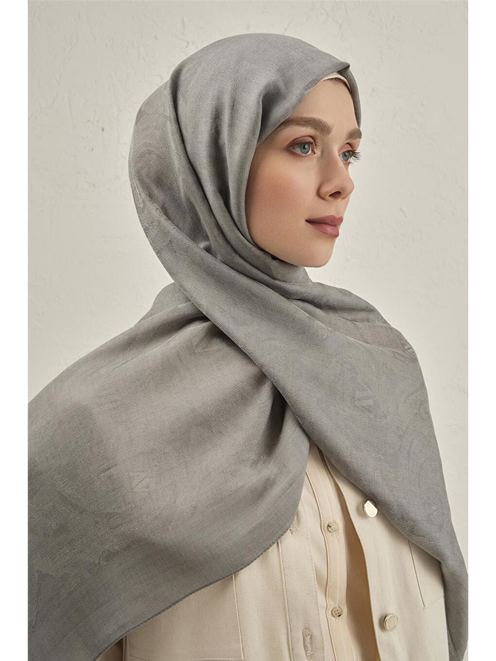 Gri Woolair Dalga Monogram Şal 1 20-3