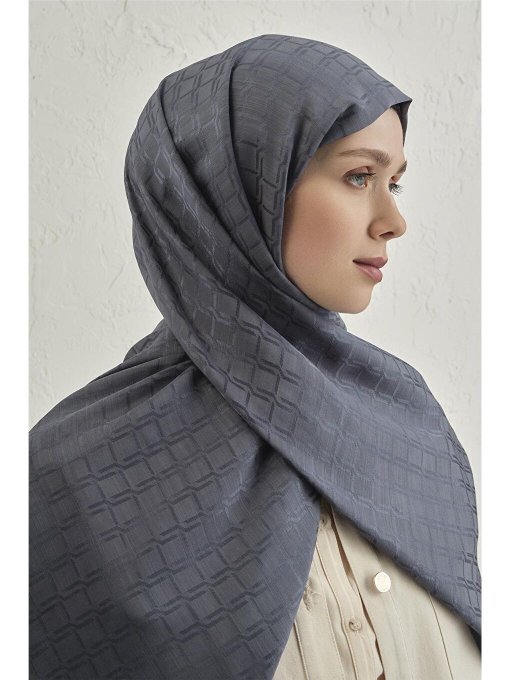 Gri Pamuk Floş Çapraz Desen Şal 2 18-3