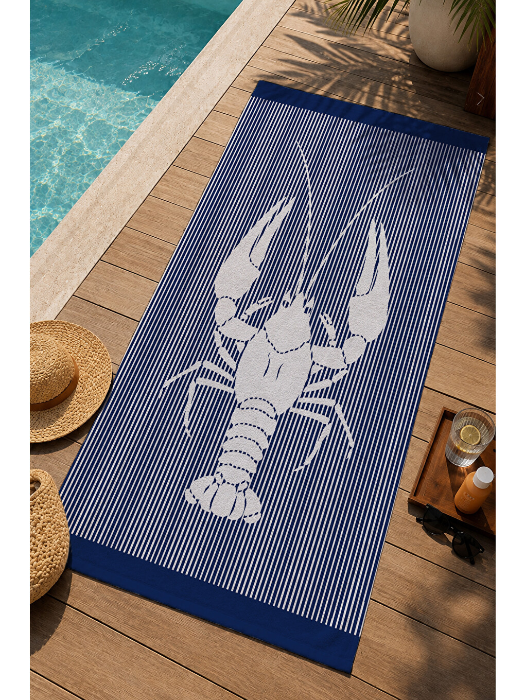 Milbay Grup Lacivert Çizgili Beyaz Istakoz Desenli 70x150 Cm Dijital Plaj Ve Banyo Havlusu-37494-2