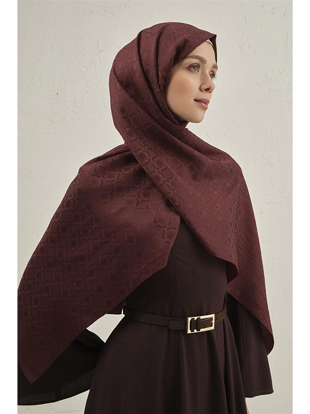 Bordo Pamuk Floş Monogram Zincir Şal 1 32