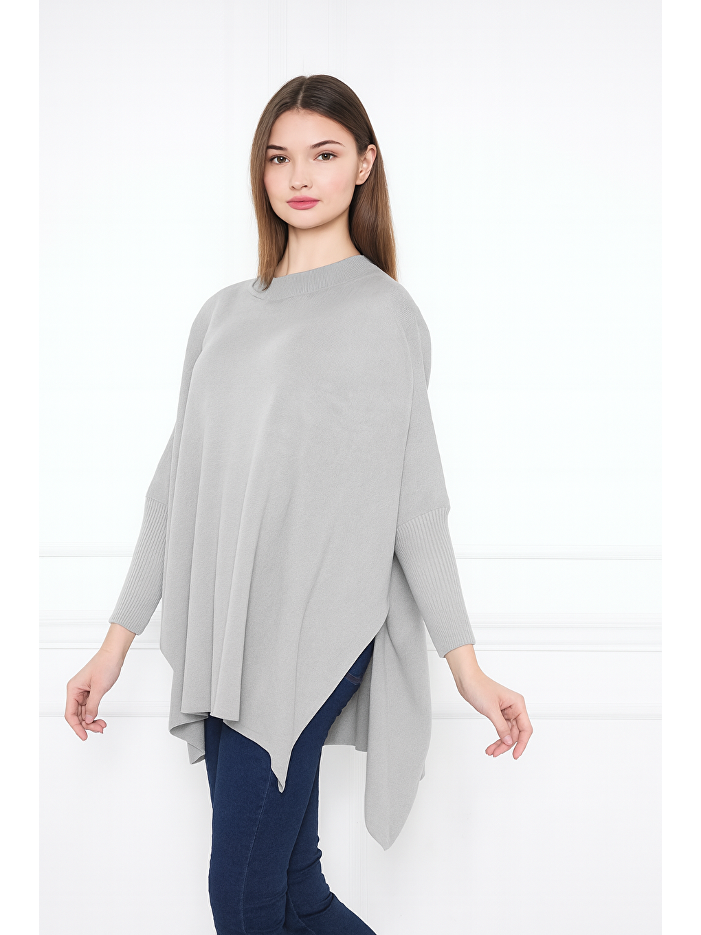 Gri Kadın Yandan Yırtmaçlı Oversize Panço Kazak-3
