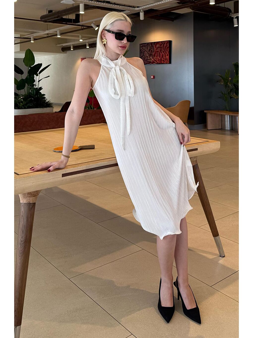 Beyaz Halter Yaka Kadın Elbise Mg2351-1