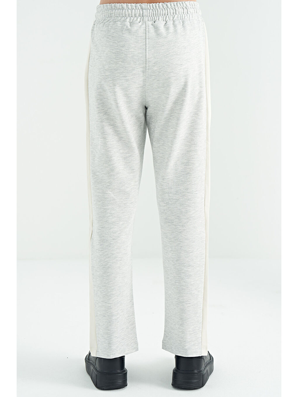 Beyaz Kar Melanj Yazı Nakış Detaylı Bağcıklı Rahat Kalıp Kız Çocuk Eşofman Alt - 75121-6