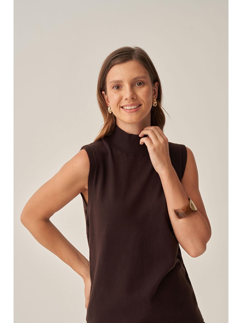 Kahverengi Kahve-Yarım Balıkçı Kolsuz Kazak-3