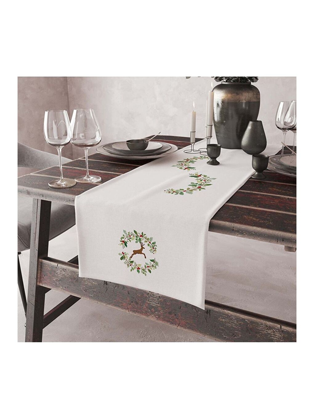 Beyaz Sade Modern Tasarımlı Yeşil Yapraklı Geyik  Desenli Dijital Baskılı 45x140 Dekoratif Runner