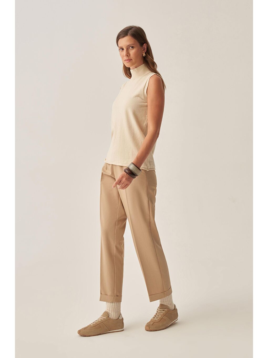 Bej-Yarım Balıkçı Kolsuz Kazak-2