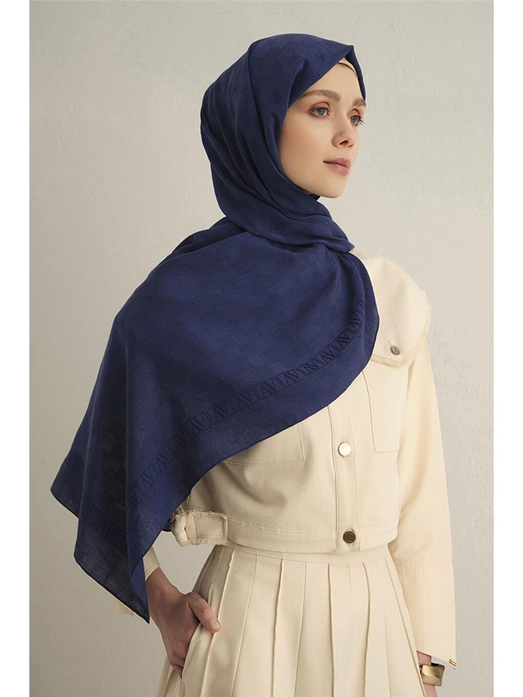 Lacivert Pamora Dama Çerçeve Şal 2 02-1
