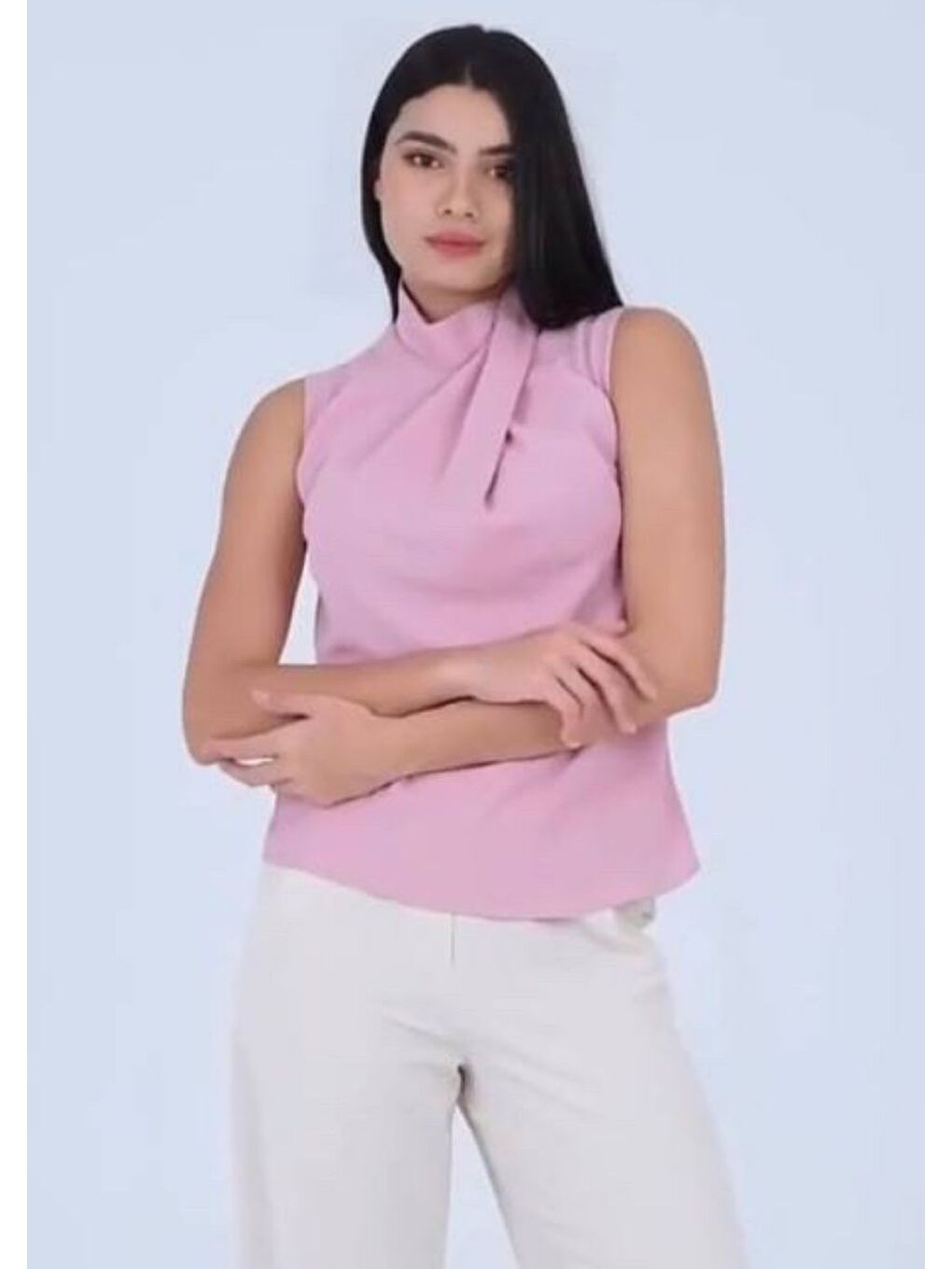 Pembe Boğazlı İç Göstermeyen Sıfır Kol Kadın Gömleği-2