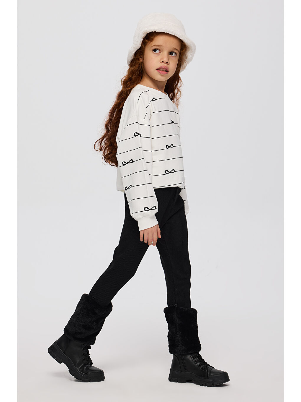 Kız Çocuk Yumuşak Dokulu Siyah Tayt-2