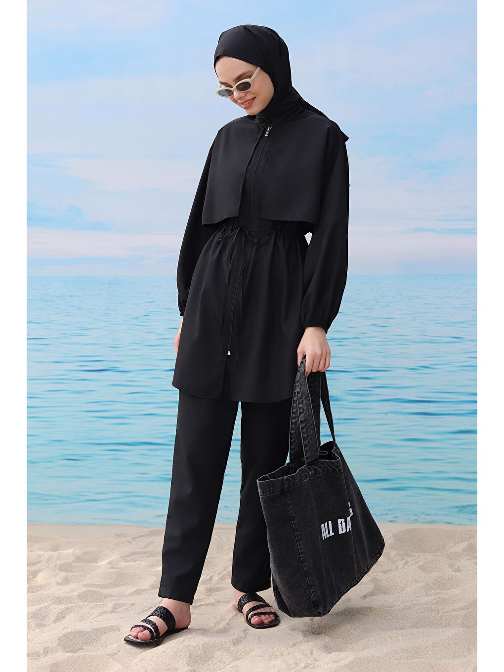 Rüzgarlıklı Yüzme Takımı Siyah