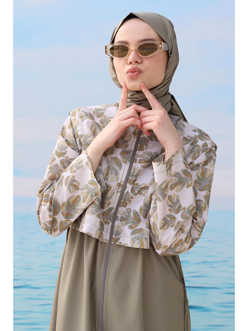 Desenli Yüzme Takımı Açık Haki-3