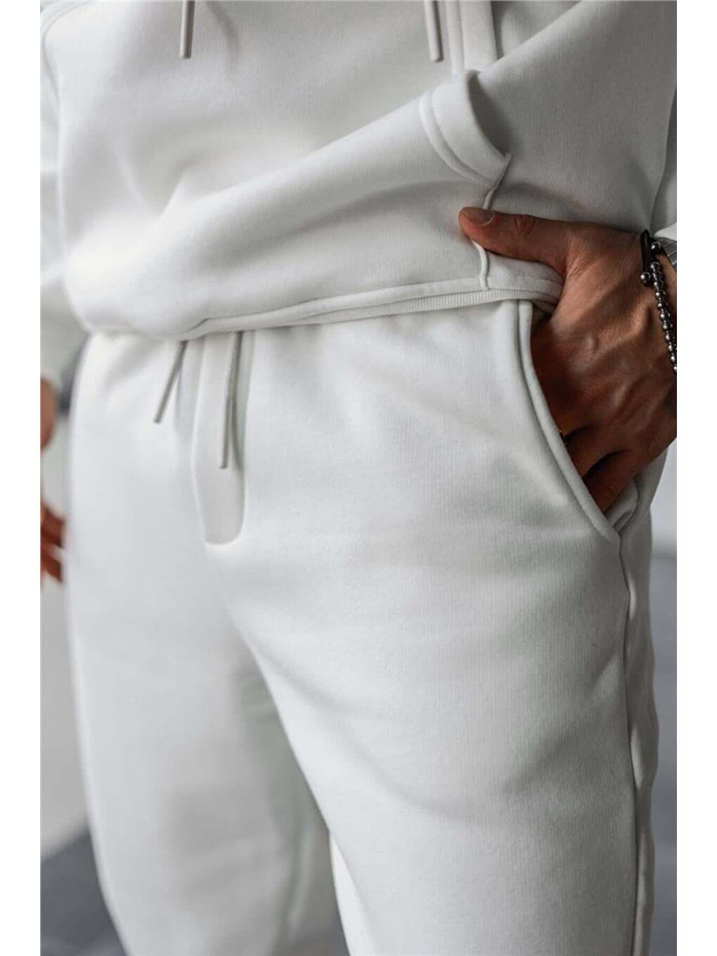 Beyaz Erkek Regular Kapüşonlu Paçası Lastikli İçi Yumuşak Pamuklu Eşofman Takımı-2