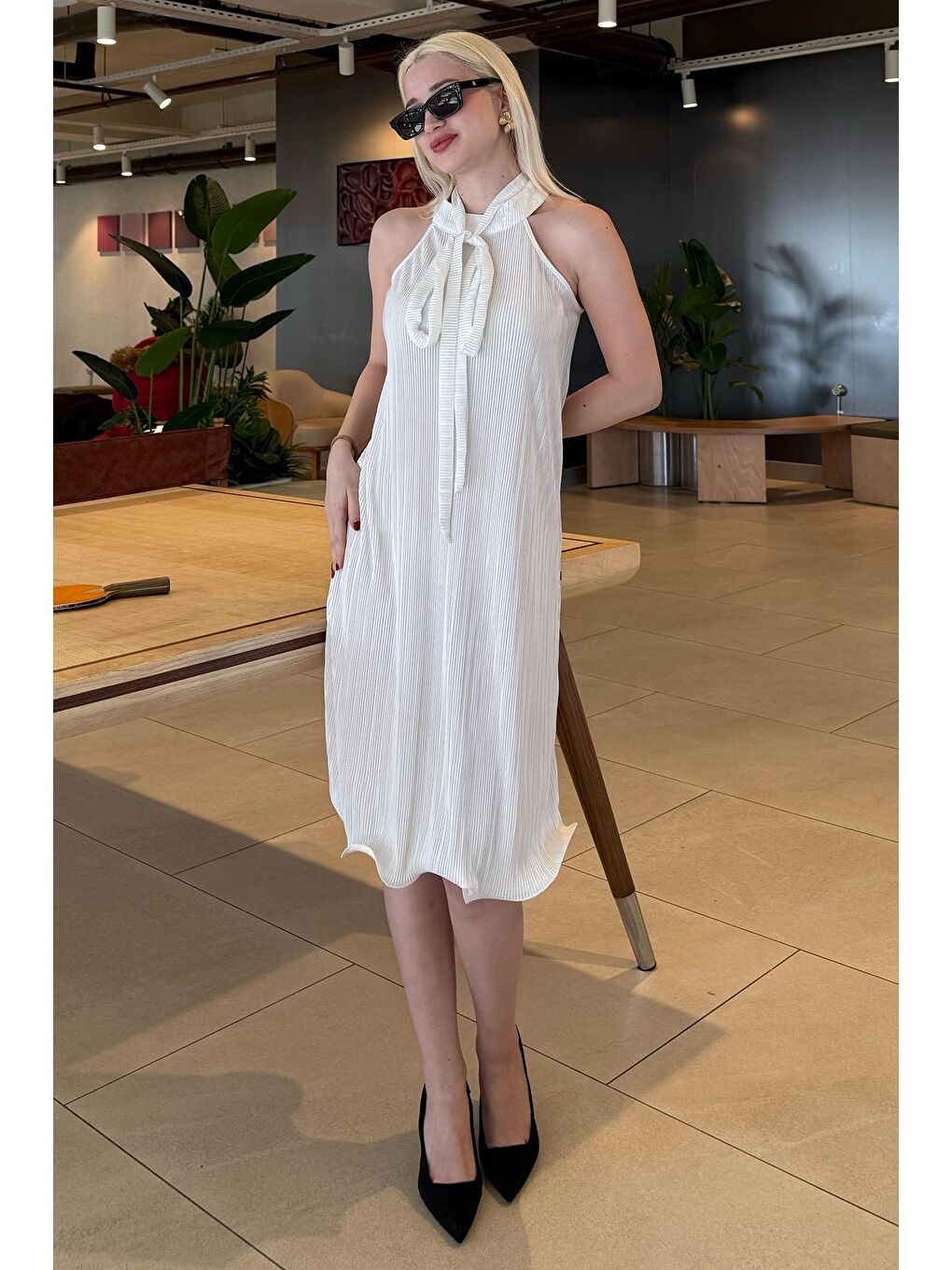 Beyaz Halter Yaka Kadın Elbise Mg2351-4