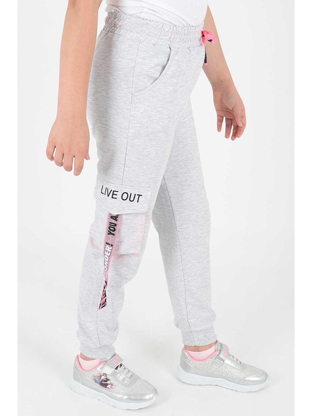 Gri Kids Kız Live Baskılı Eşofman Altı Bağcıklı Lastikli Dar Paça Pamuklu Eşofman Altı Ak722473-2