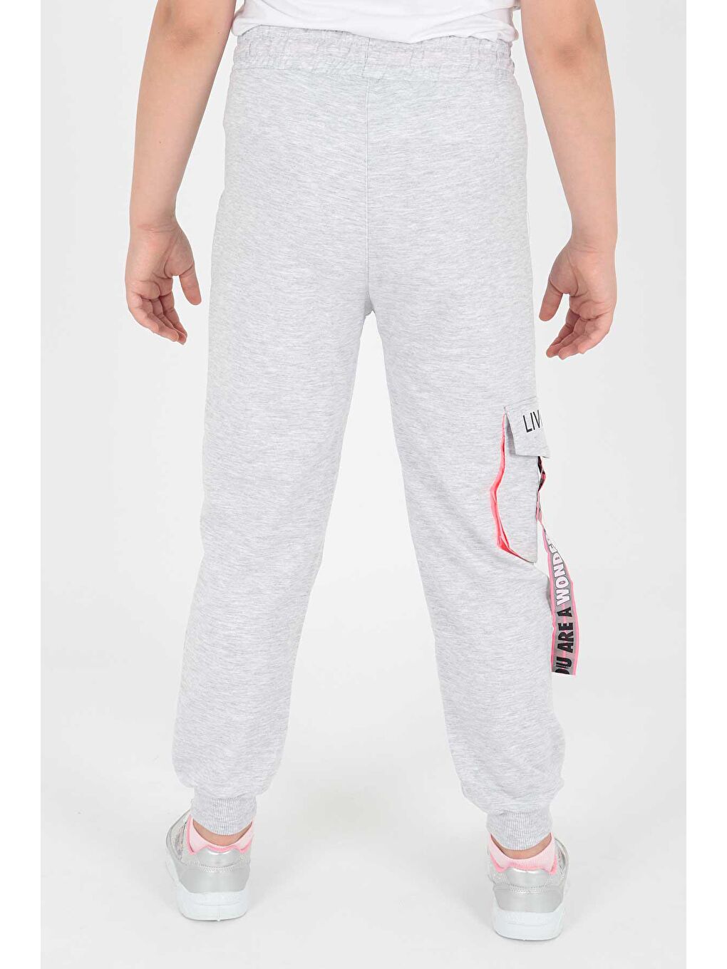 Gri Kids Kız Live Baskılı Eşofman Altı Bağcıklı Lastikli Dar Paça Pamuklu Eşofman Altı Ak722473-4