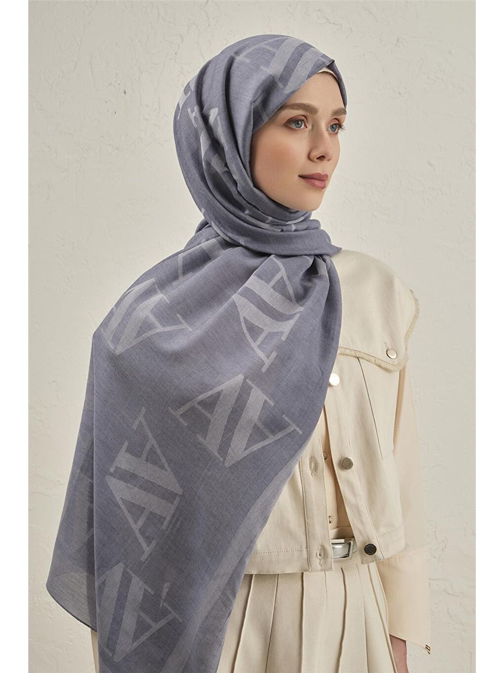 Mavi Woolair Harf Monogram Şal 2 26