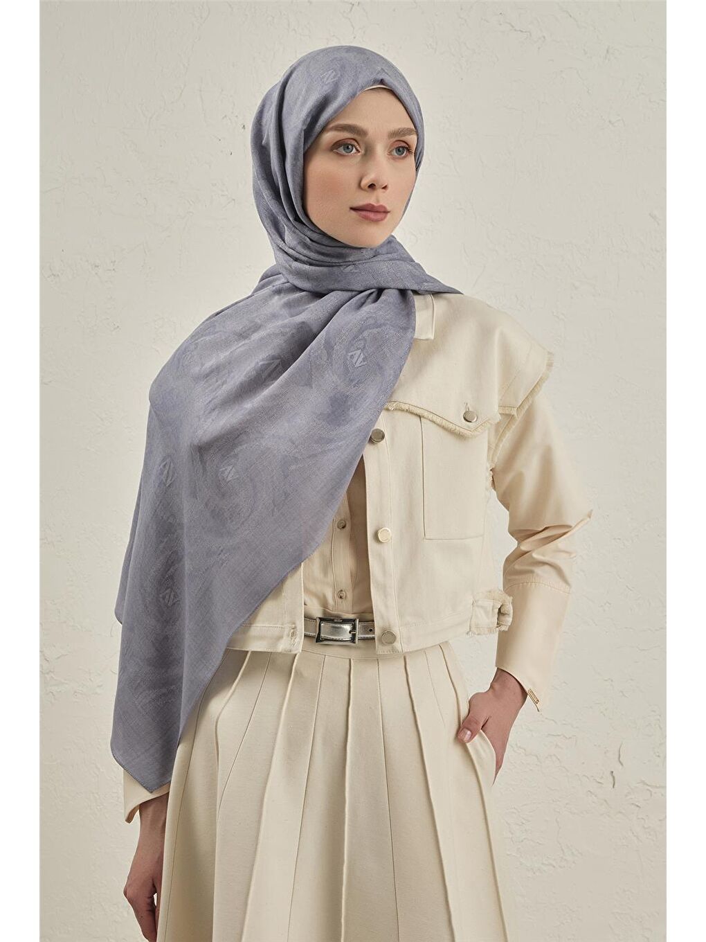 Mavi Woolair Dalga Monogram Şal 1 26-1