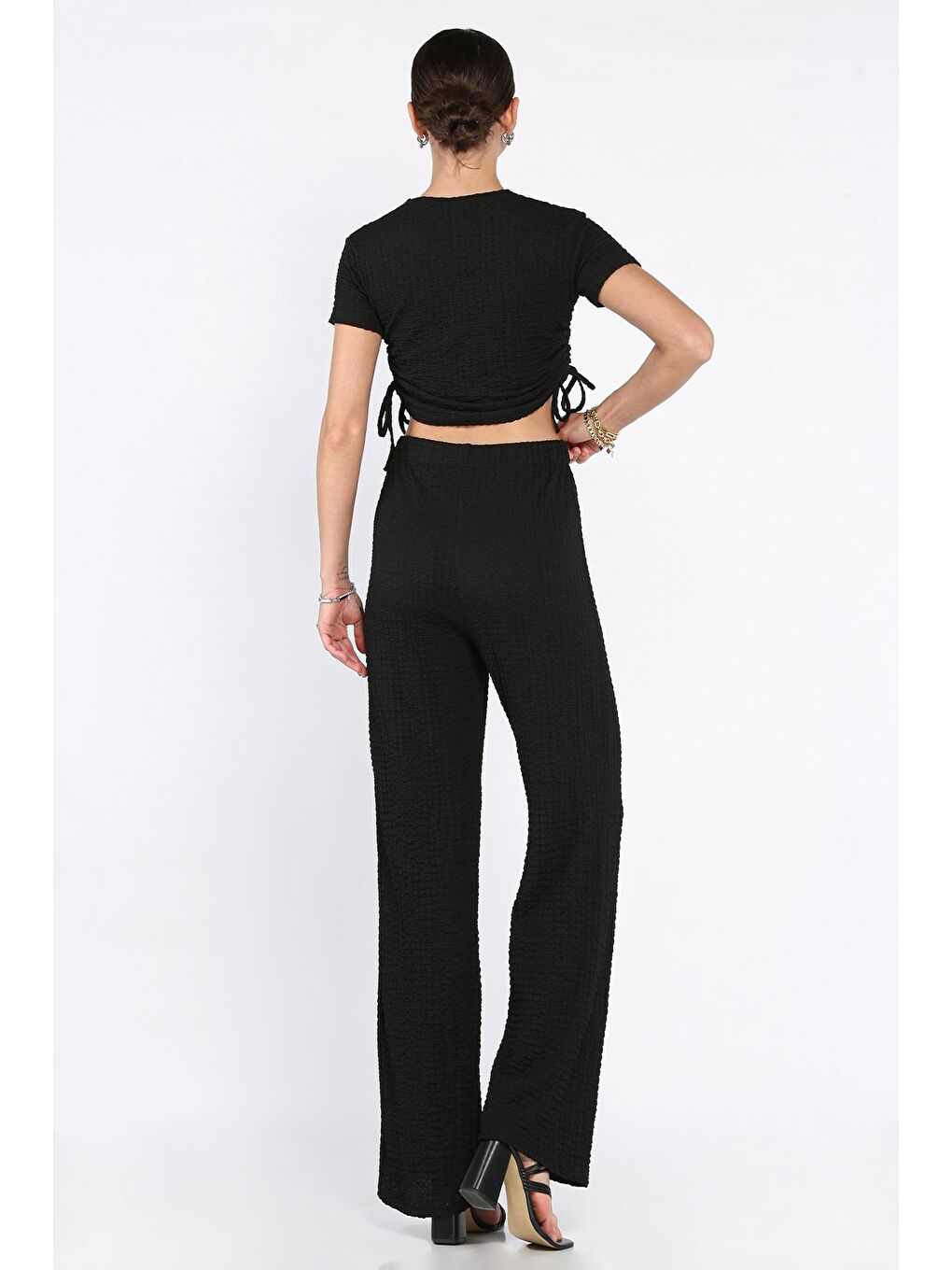 Siyah Kadın Kendinden Desenli Yan Büzgülü Bluz Pantolon İkili Takım-2