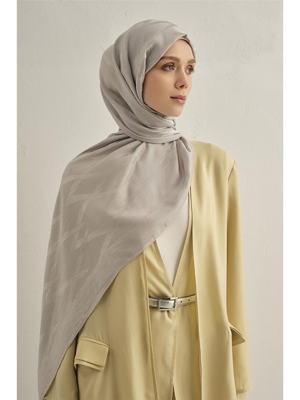 Gri Lyocell Naia Zikzak Desen Şal 1- 23-1