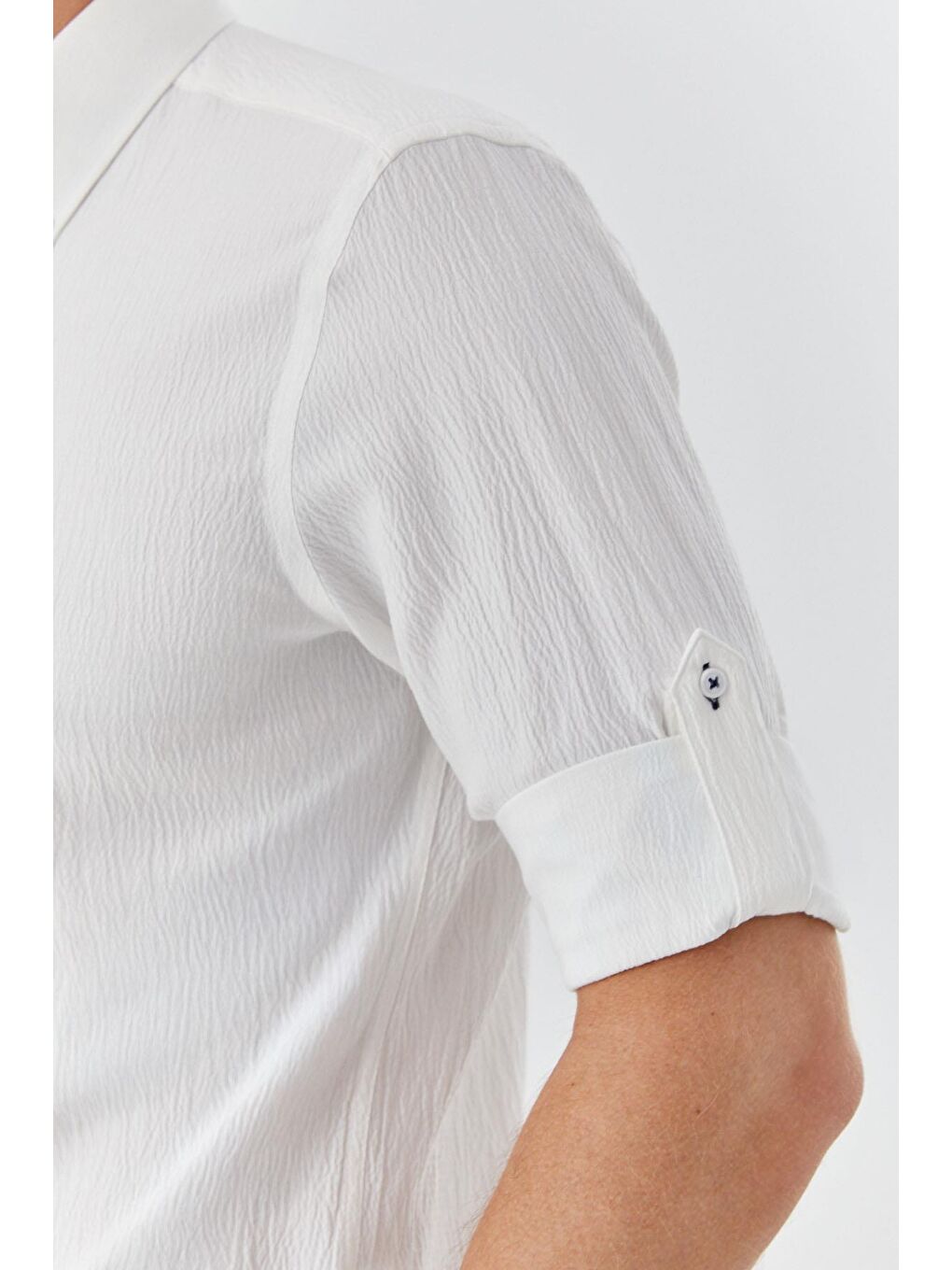 Erkek Beyaz Düğmeli Yaka Gömlek – Uzun Kollu-3