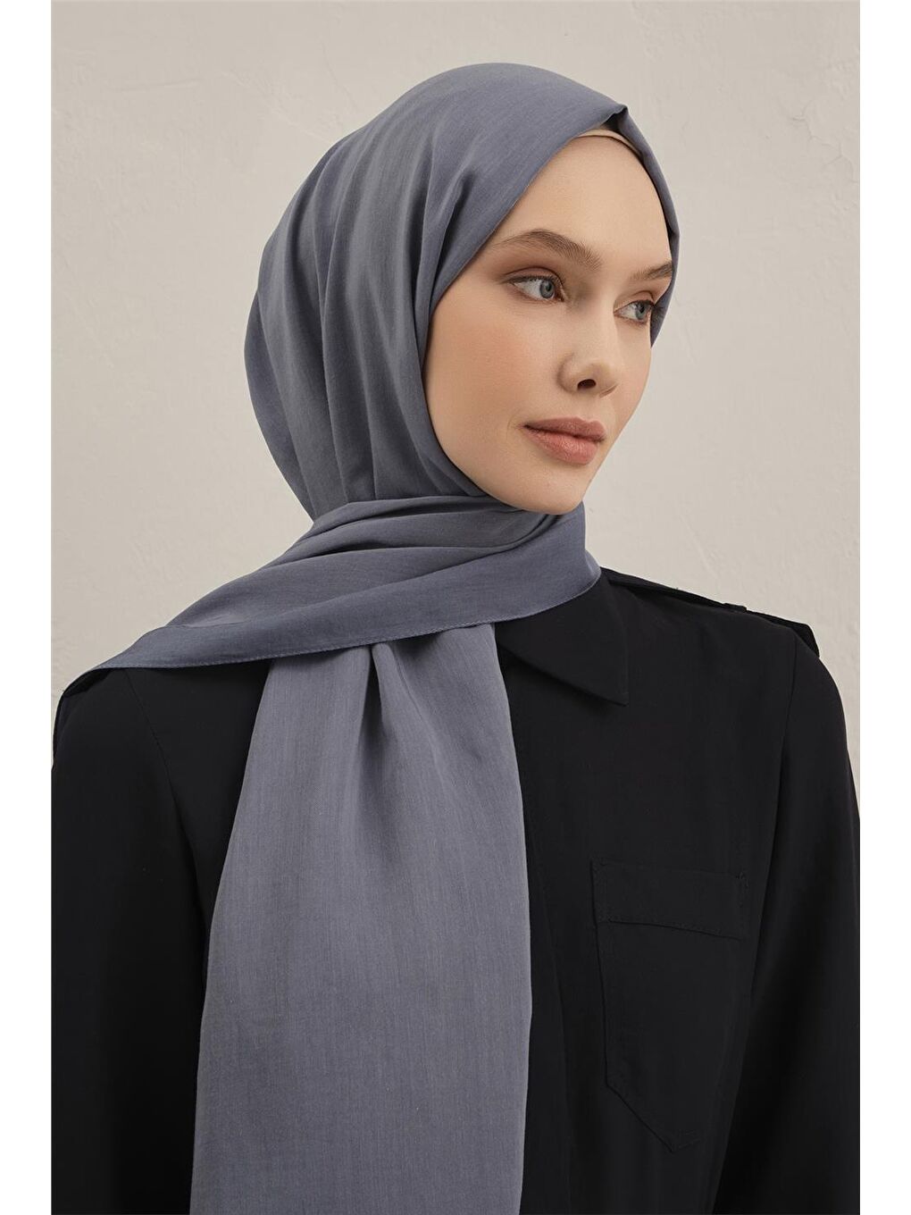 Mavi Bordürlü Lyocell Şal 26-2