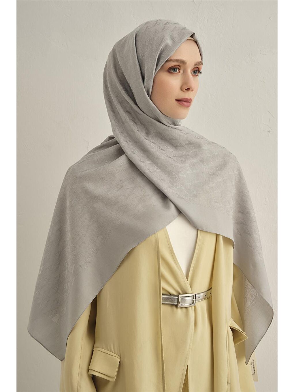 Gri Pamora Aa Monogram Şal 3 20-2