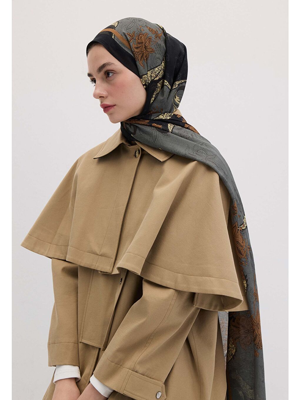 Sıenna Desen Şal Siyah-1