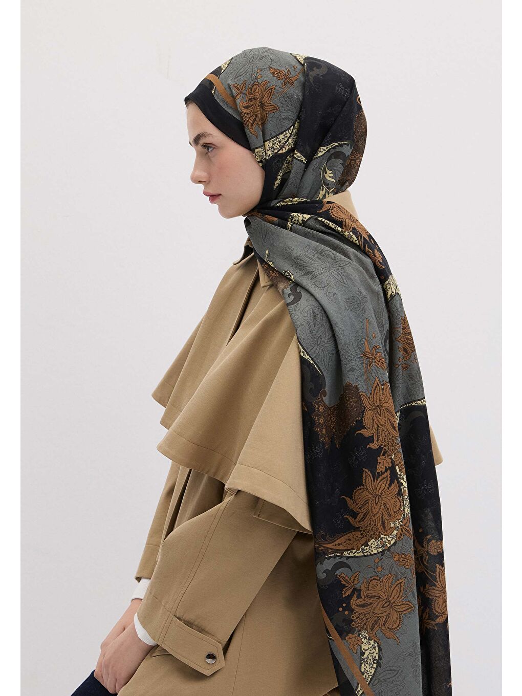 Sıenna Desen Şal Siyah-3