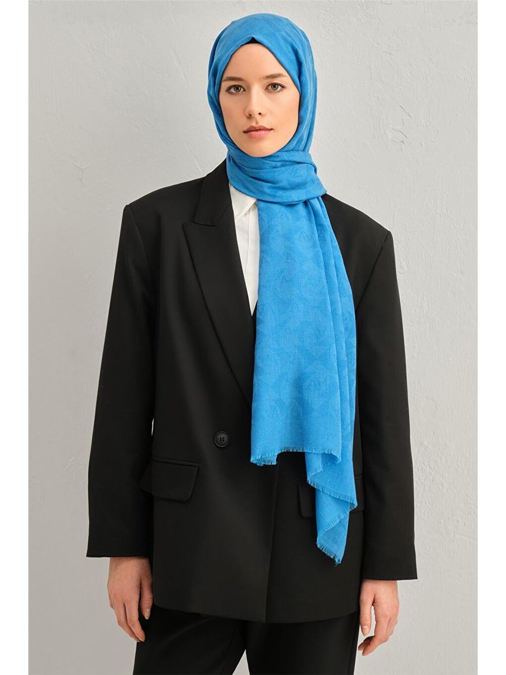Mavi Lyocell Yün Monogram Desen Şal 29-1