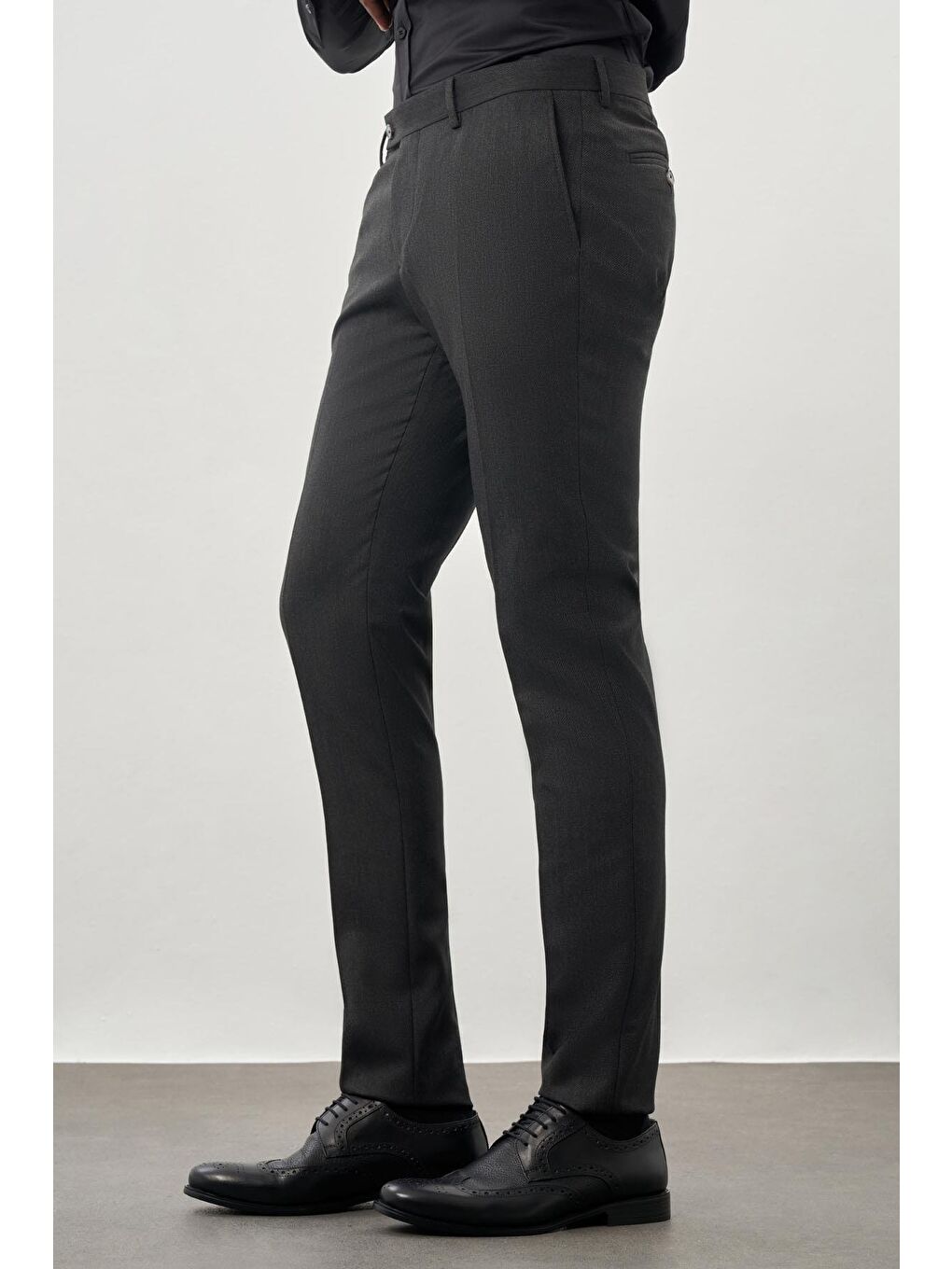 Koyu Antrasit Esnek Yandan Cepli Slim Fit Classic Erkek Pantolon 1003245209-2