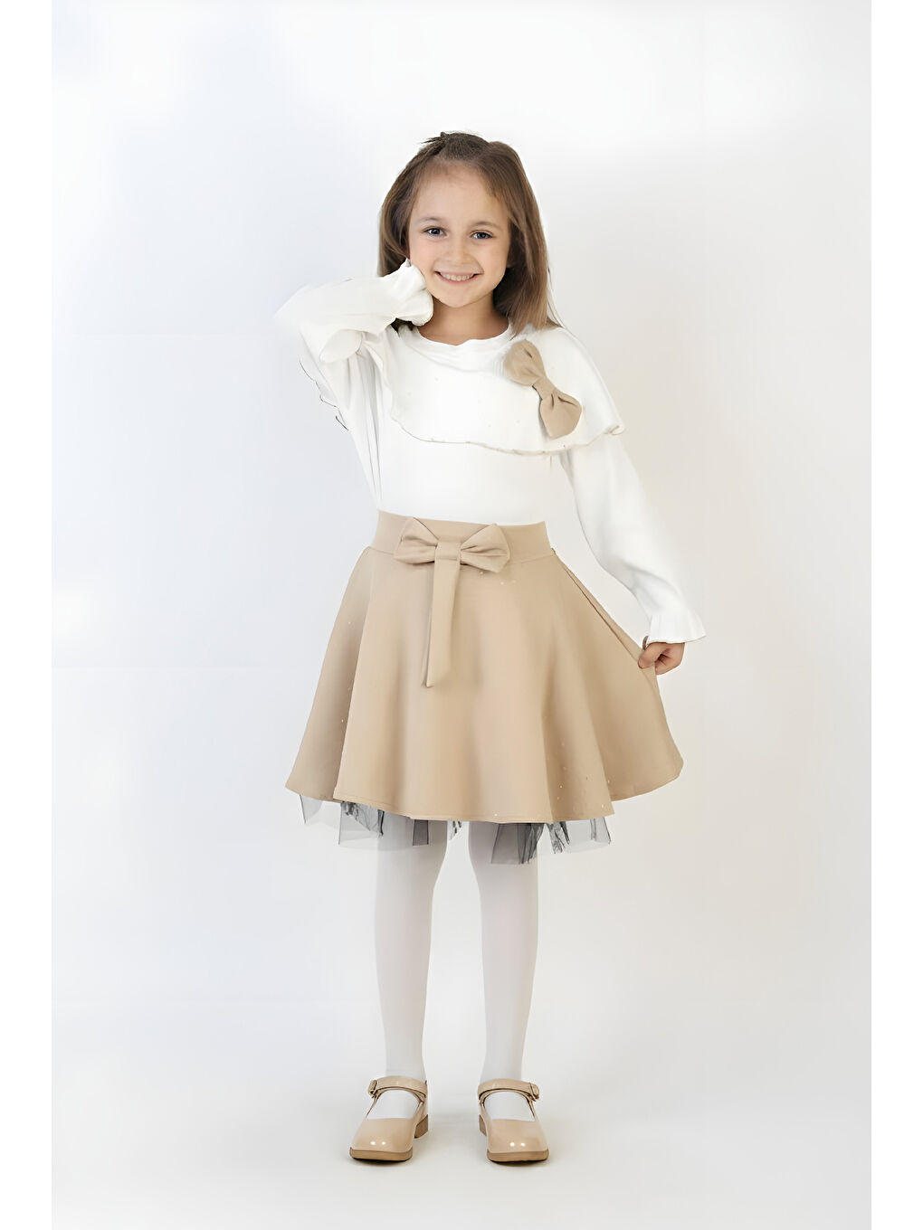 Ekru Kız Çocuk 2'li Elbise Taş Süslemeli Etek+Şal Yakalı ve Fiyonklu Bluz 4-9 Yaş 12505