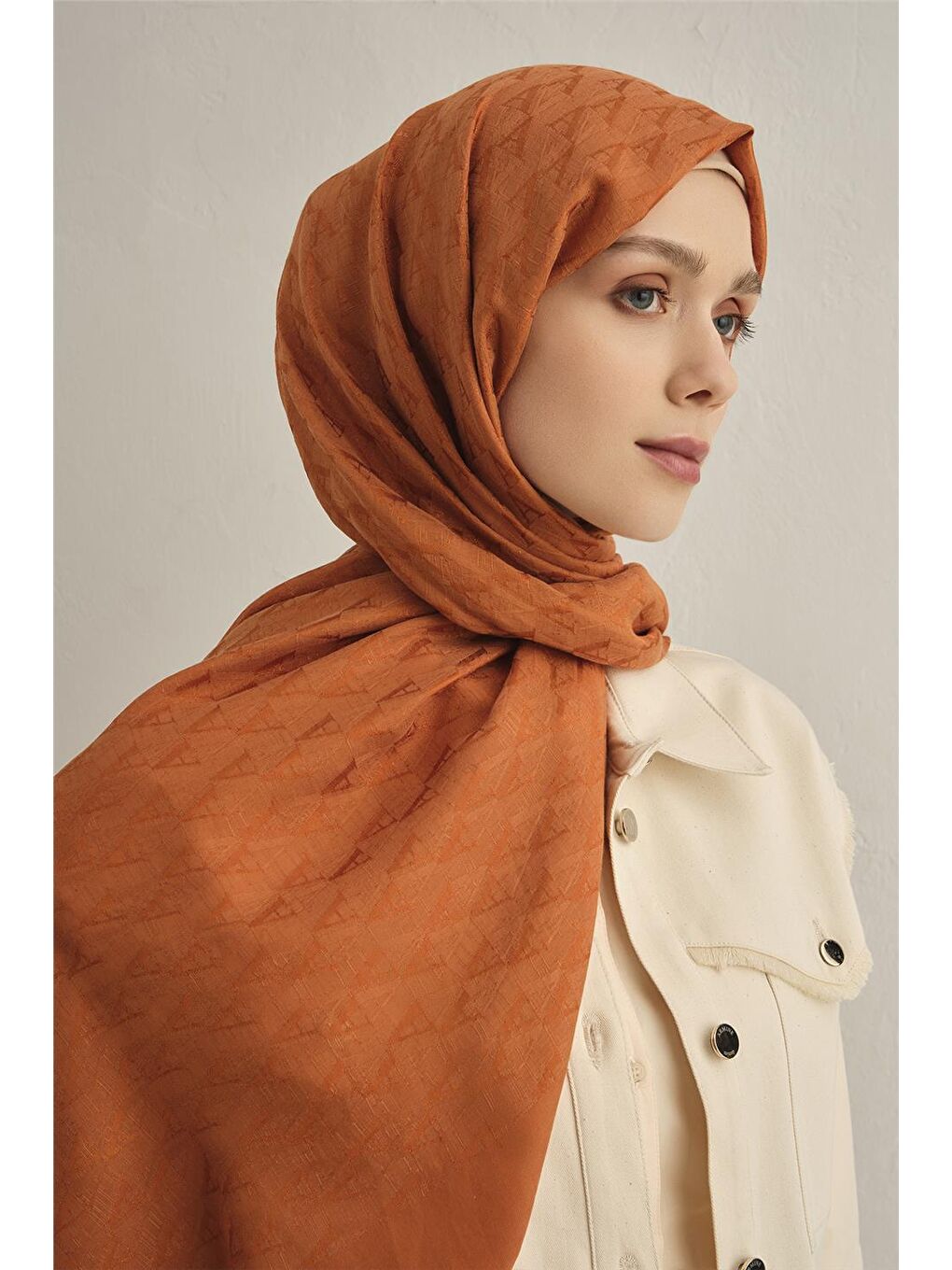 Turuncu Pamora Aa Monogram Şal 3 43-3