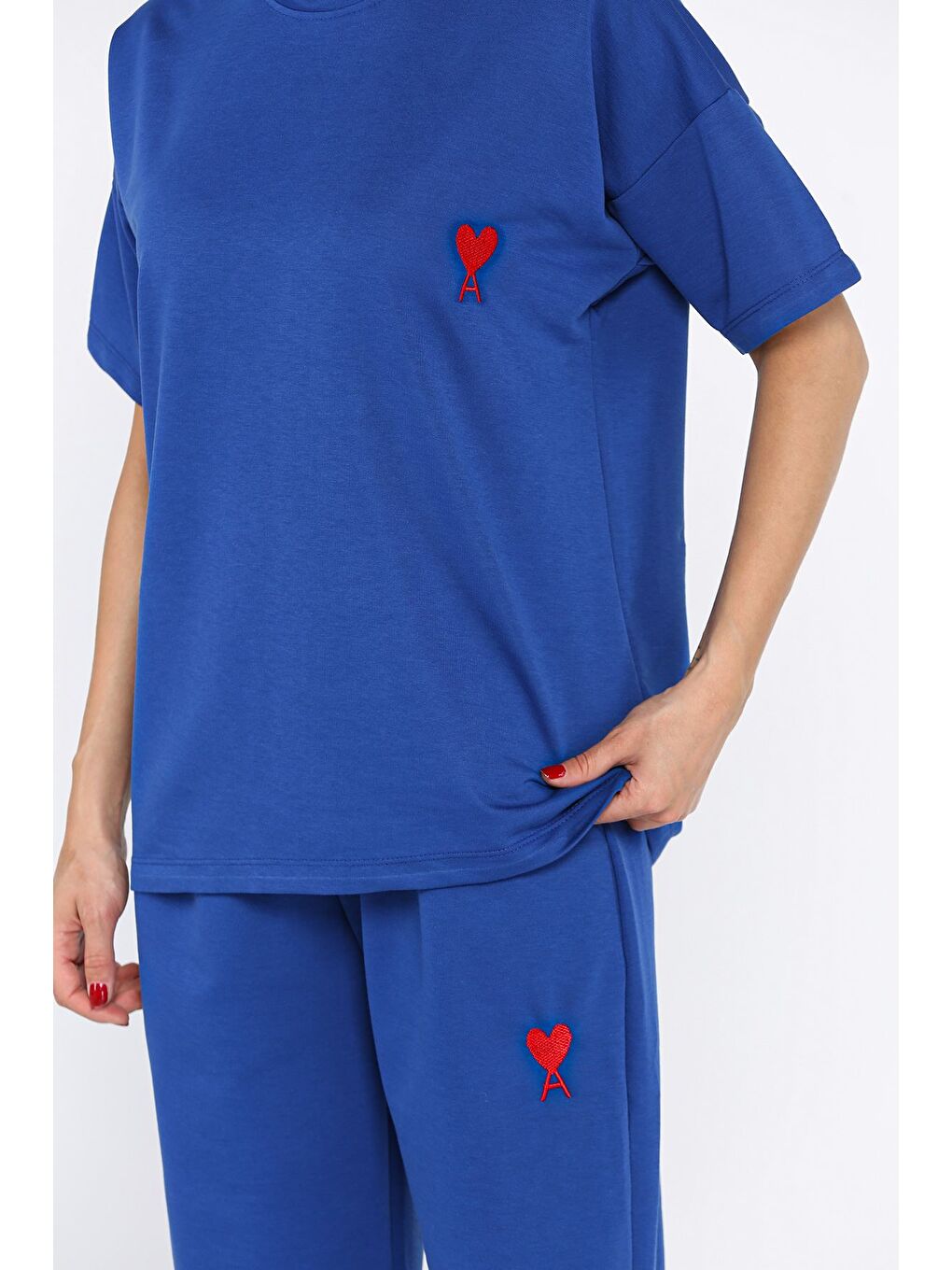 Mavi Kadın Kalp Nakışlı Bisiklet Yaka Tişört Pantolon İkili Takım-3