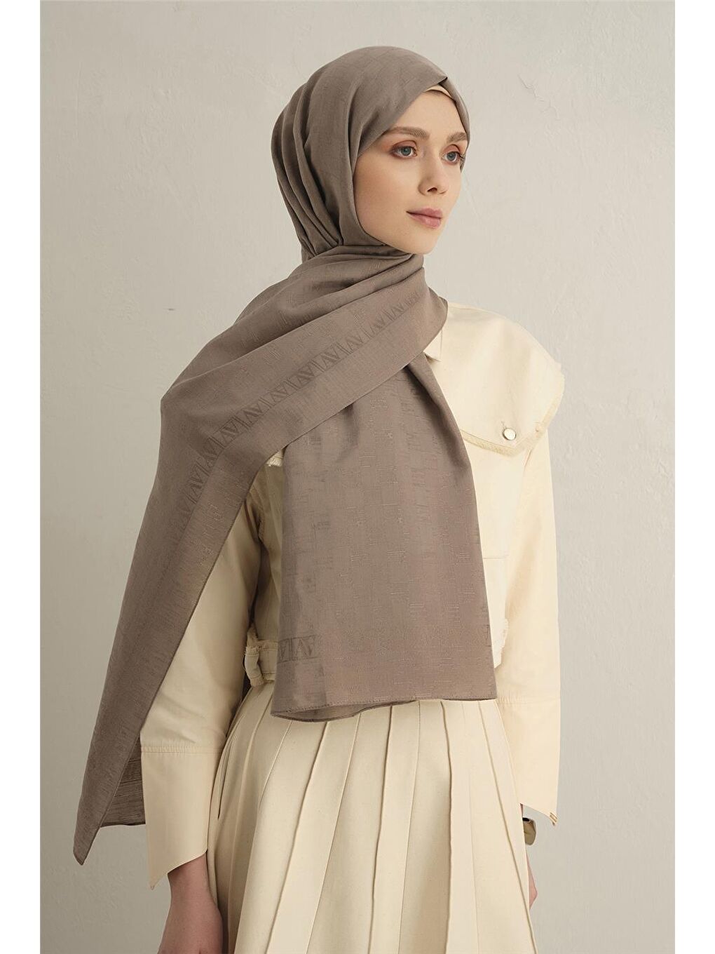 Bej Pamora Dama Çerçeve Şal 2 07-1