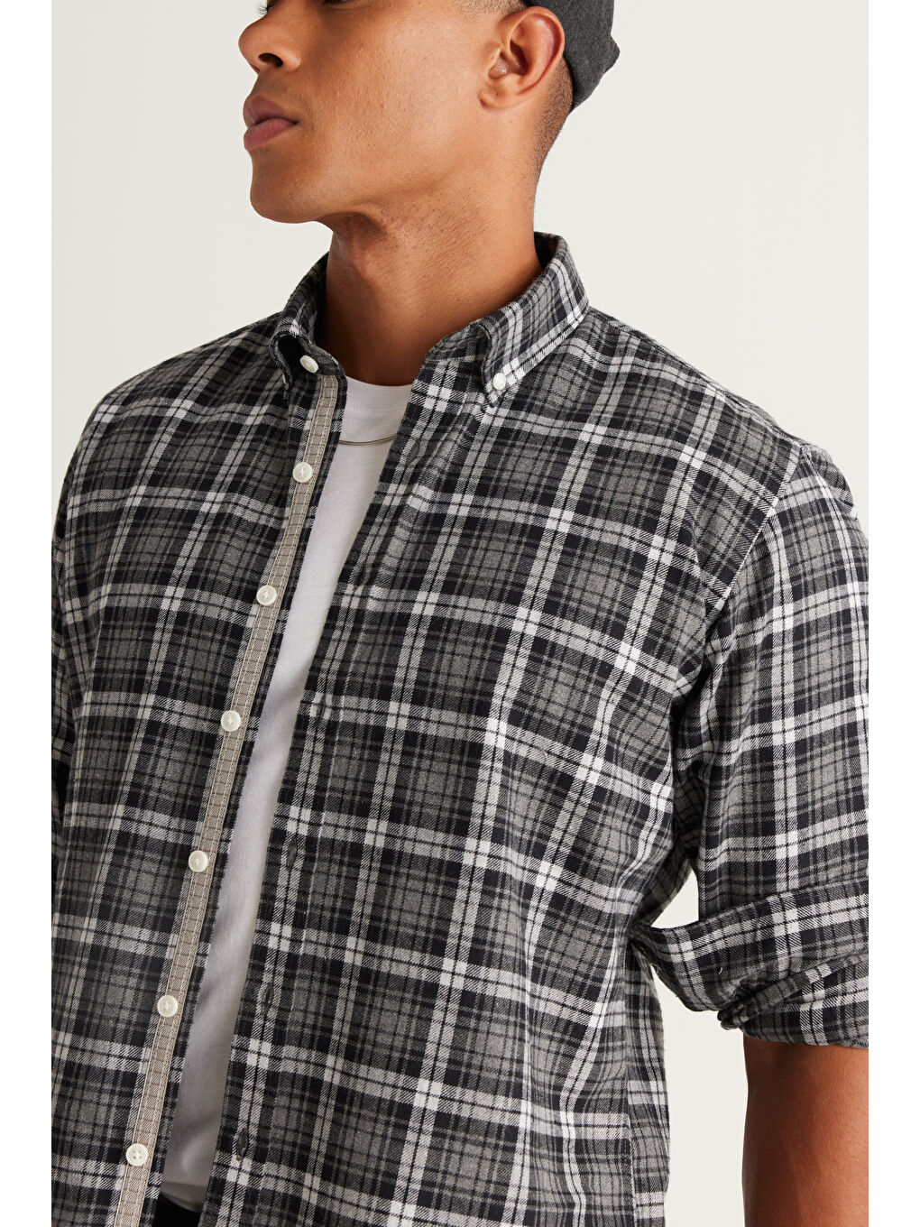 Erkek Antrasit-Gri Comfort Fit Rahat Kesim Düğmeli Yaka Pamuklu Kareli Gömlek-3