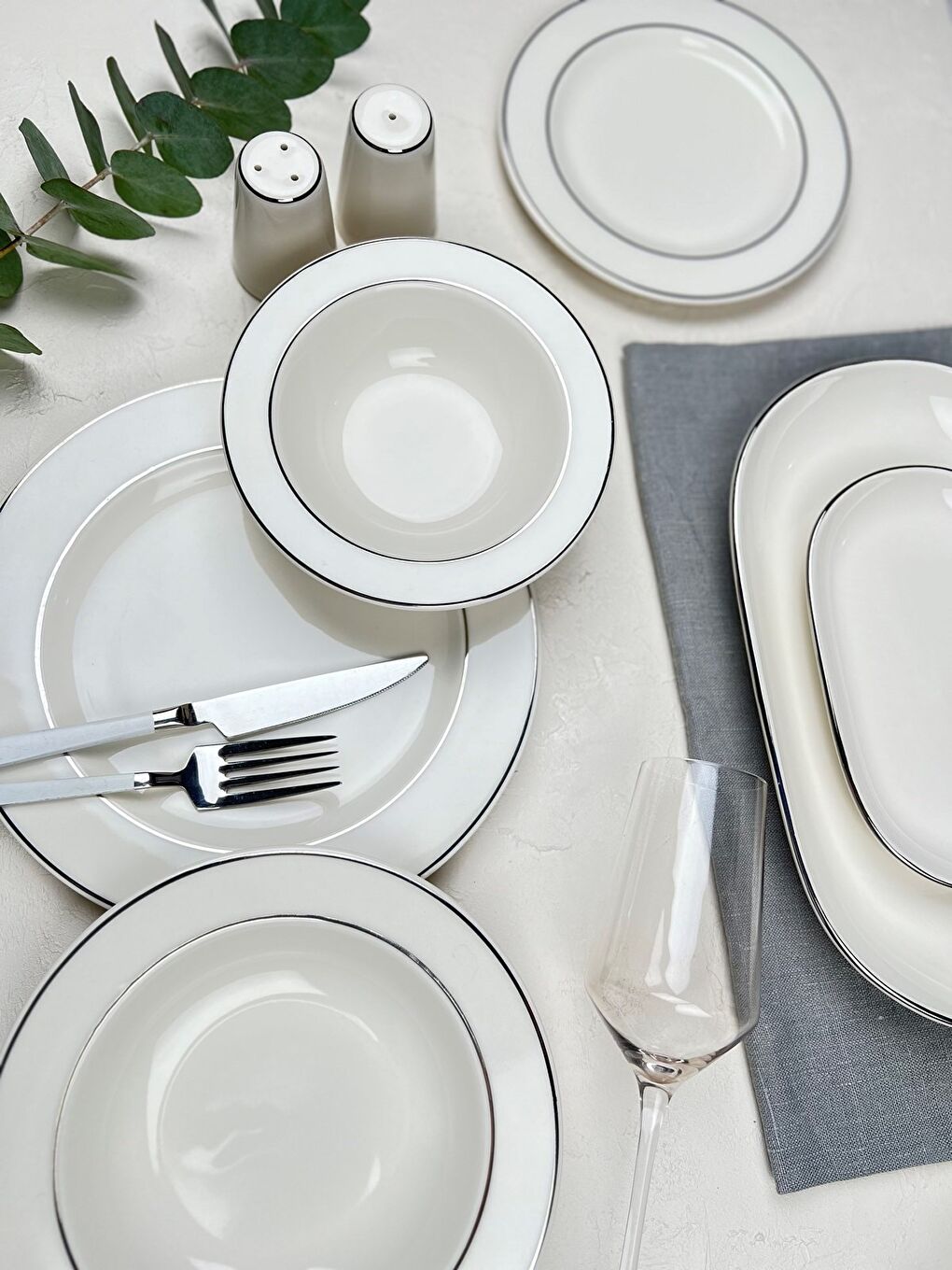 Beyaz Platin Yaldız Yemek Takımı 12 Kişilik 53 Parça BNS53YKPRS1081-5