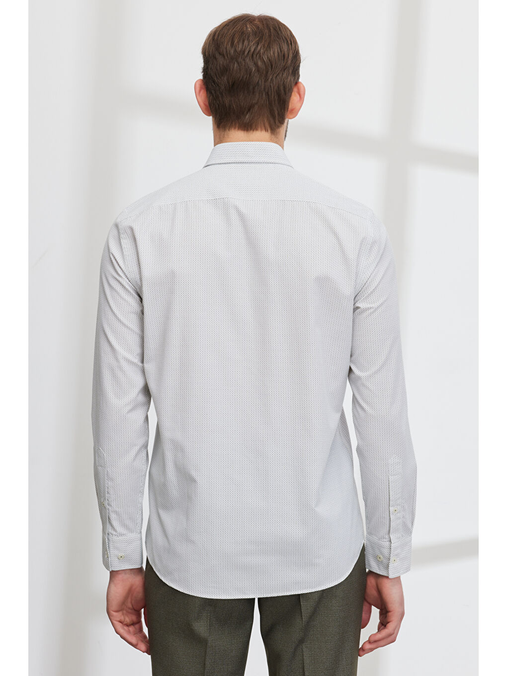 Erkek Beyaz-Haki Slim Fit Dar Kesim Gizli Düğme Yaka Baskılı Gömlek-5