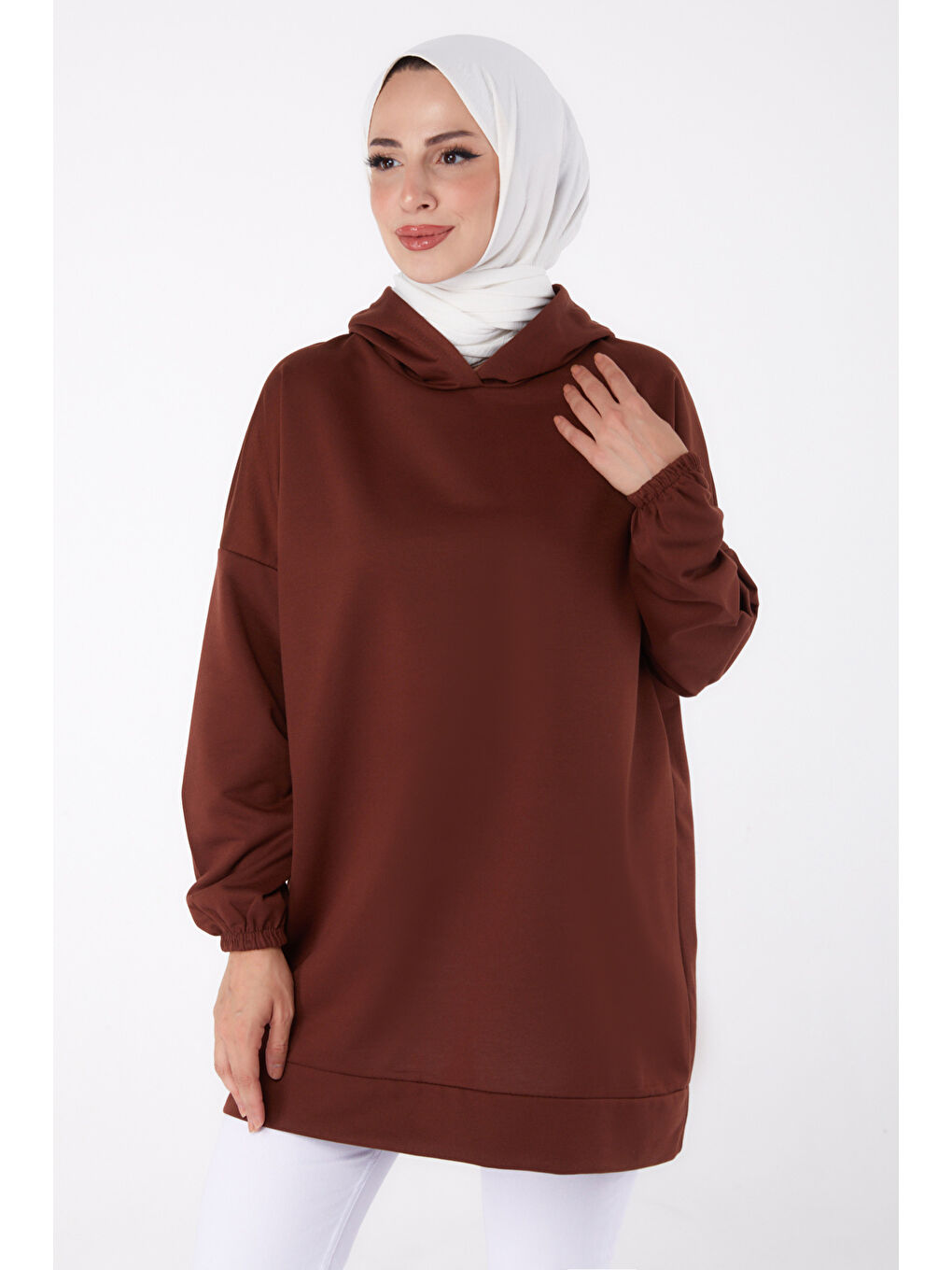 TOFİSA Kahverengi Düz Kapüşonlu Yaka Kadın Kahve Arkası Baskılı Sweatshirt   13327 - 1