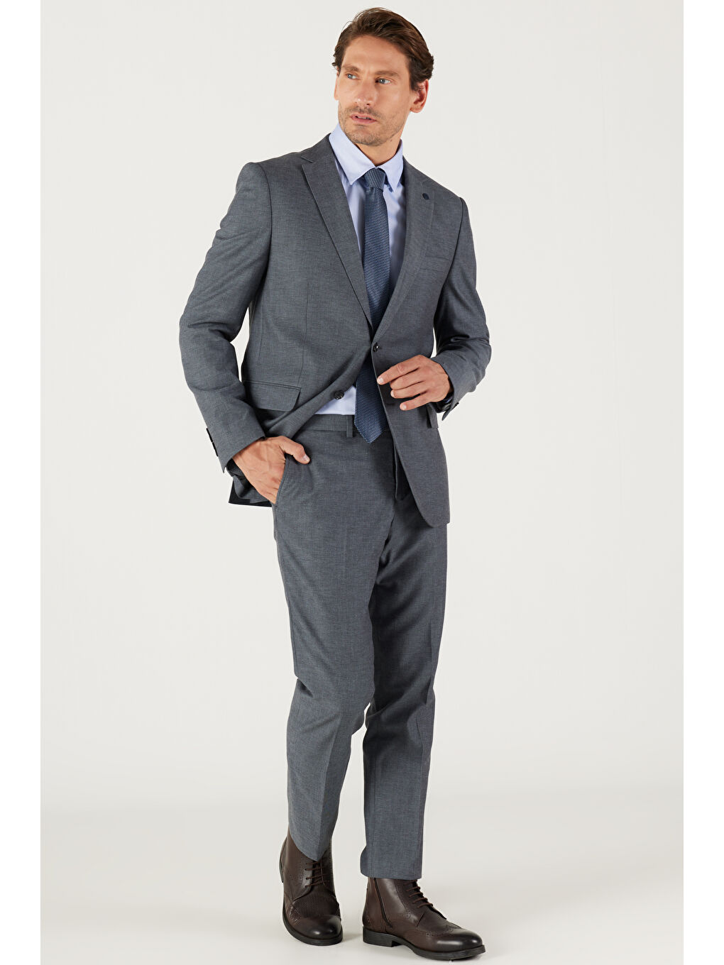 Erkek Antrasit Slim Fit Dar Kesim Mono Yaka Armürlü Klasik Takım Elbise-3