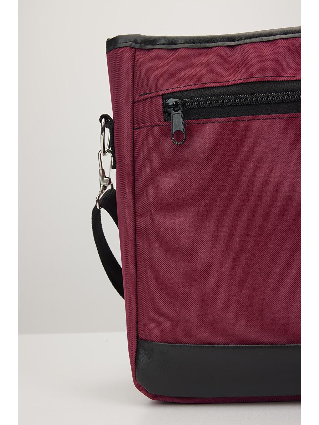 Unisex Ayarlanabilir Çapraz Askılı Bordo Postacı Omuz Çantası-3