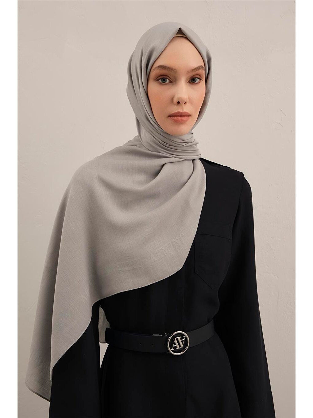 Gri Logo Bordürlü Pamuk İpek Şal 23