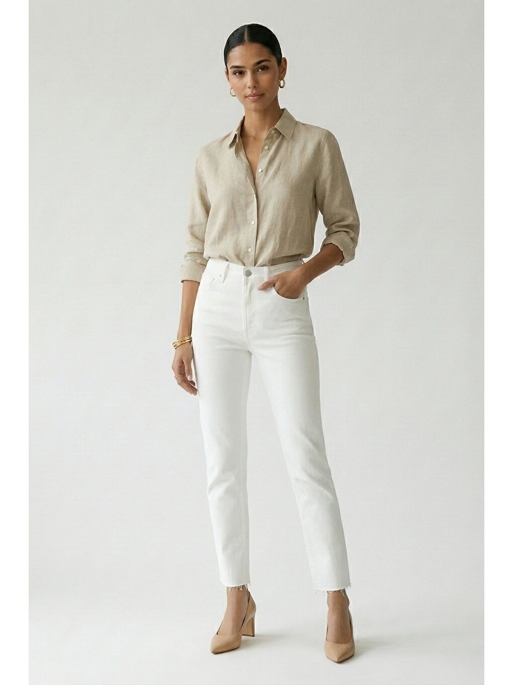 Beyaz Elastanlı Boy Fit Kesik Paça Jean-3