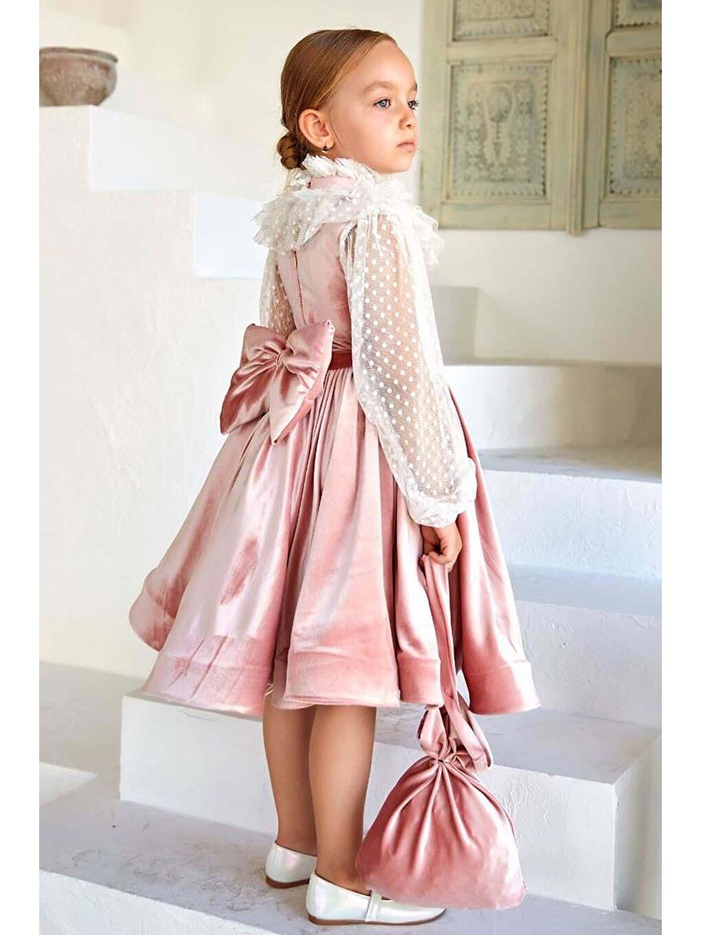 Pembe Kız Çocuk New Transparan Detaylı Kolları Puantiyeli Pudra Kadife Elbise-1