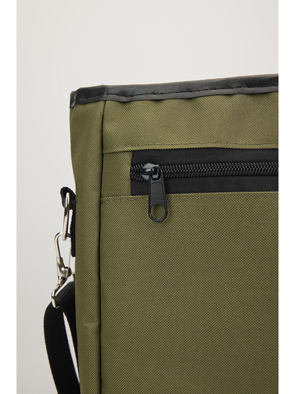 Unisex Ayarlanabilir Çapraz Askılı Haki Postacı Omuz Çantası-3