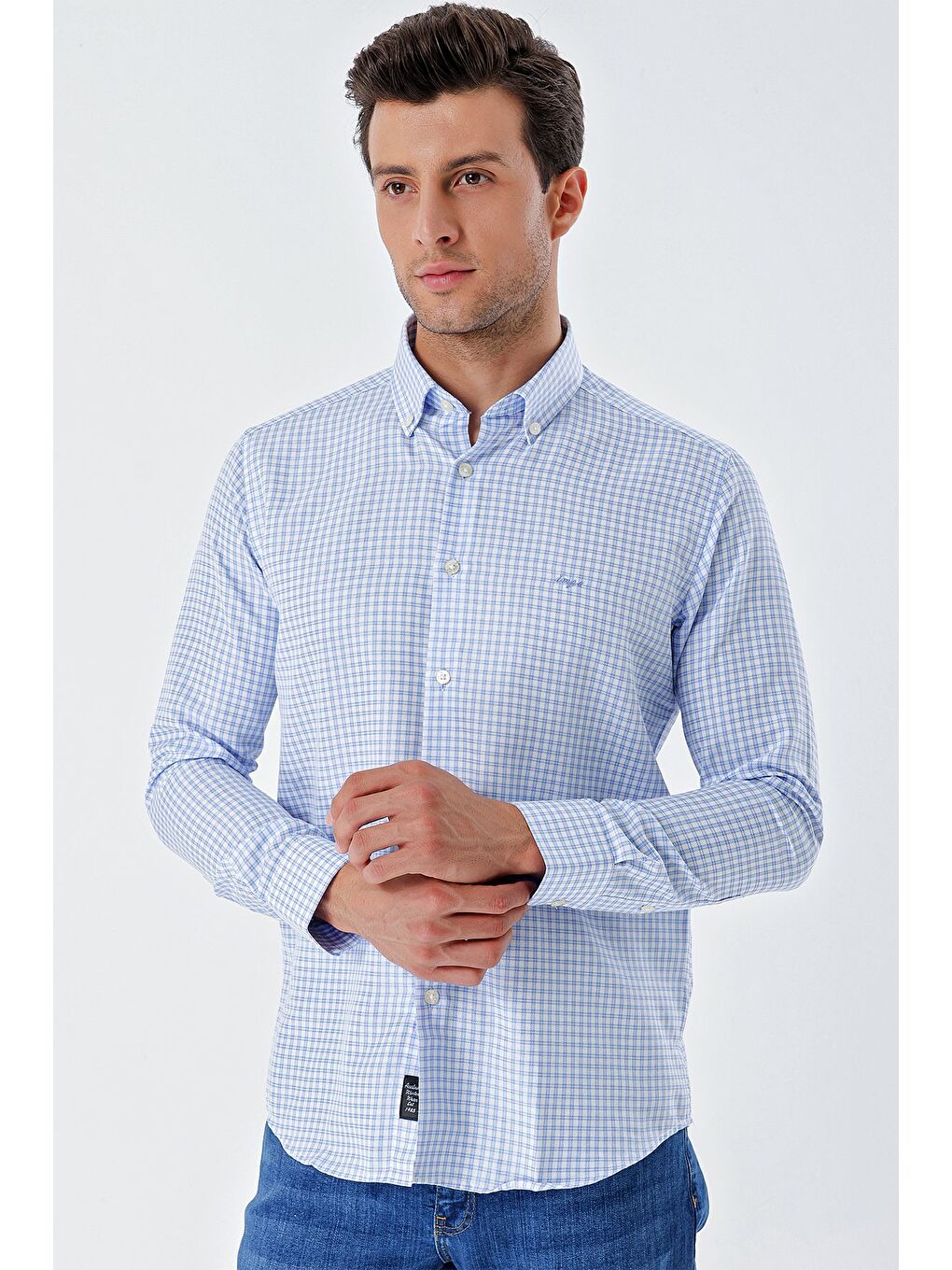 Koyu Mavi Uzun Kollu Kareli Düğmeli Yaka Cepsiz Pamuklu Klasik Slim Fit Dar Kesim Gömlek 1004230163-2