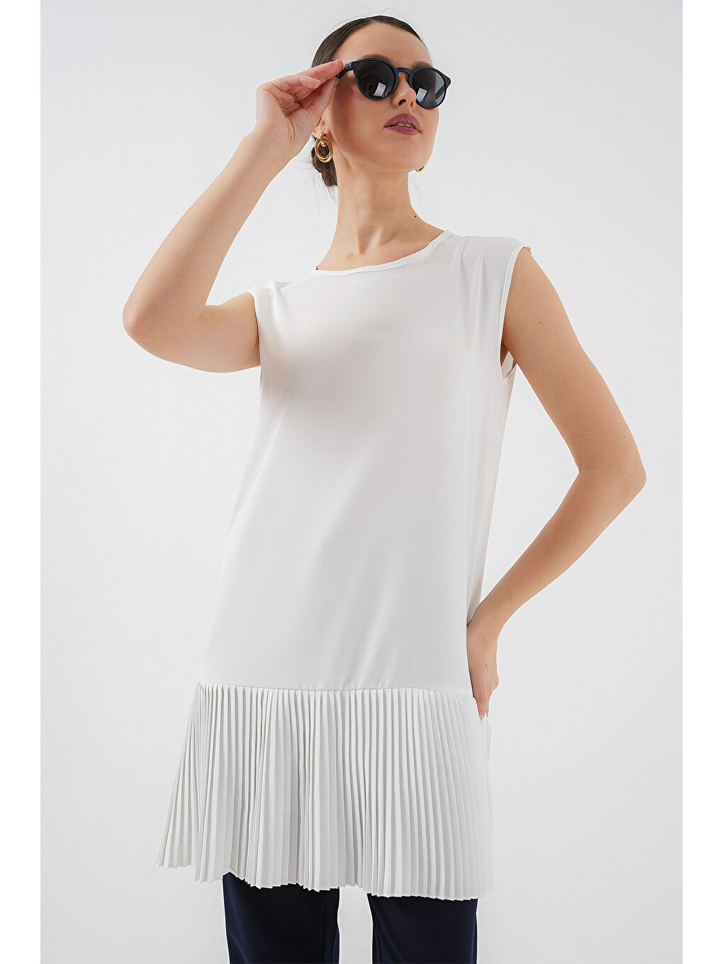 Kadın Piliseli Kolsuz İçlik 2493 - Beyaz-2